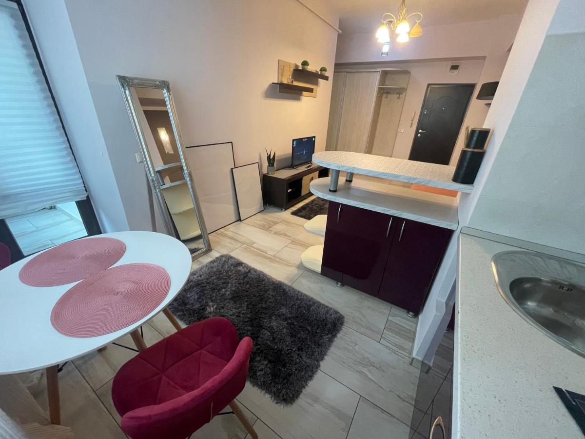 Apartamento Le Lupin / Center Iasi Exterior foto