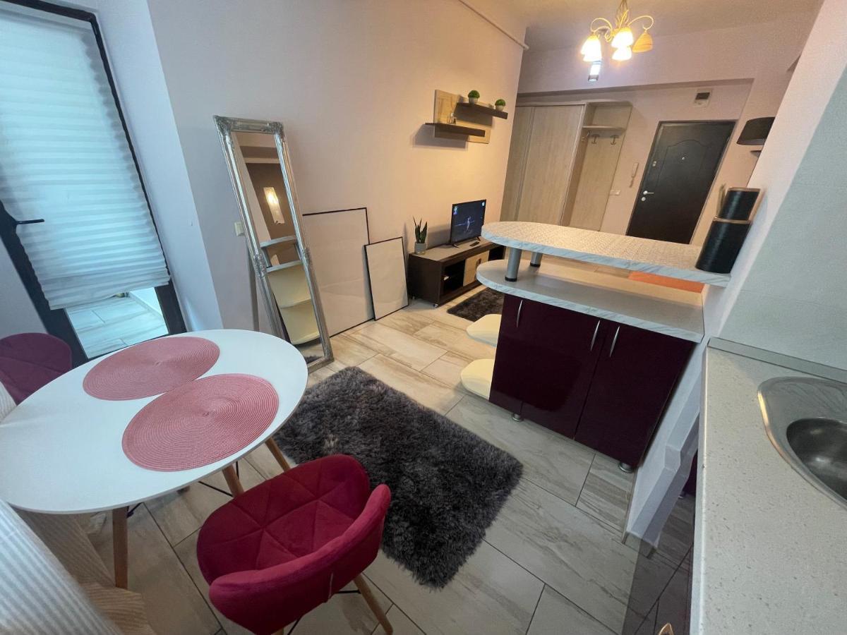 Apartamento Le Lupin / Center Iasi Exterior foto